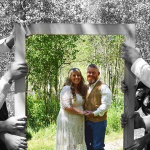 Meet your Posher, Gregory